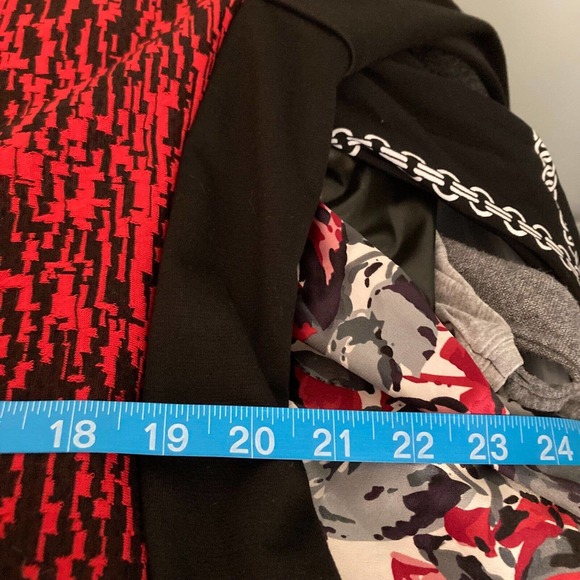 NWT Avenue Dress Womens Sz 18 20 Red Black Print Long Sleeve Sheath Midi Stretch - Picture 7 of 9